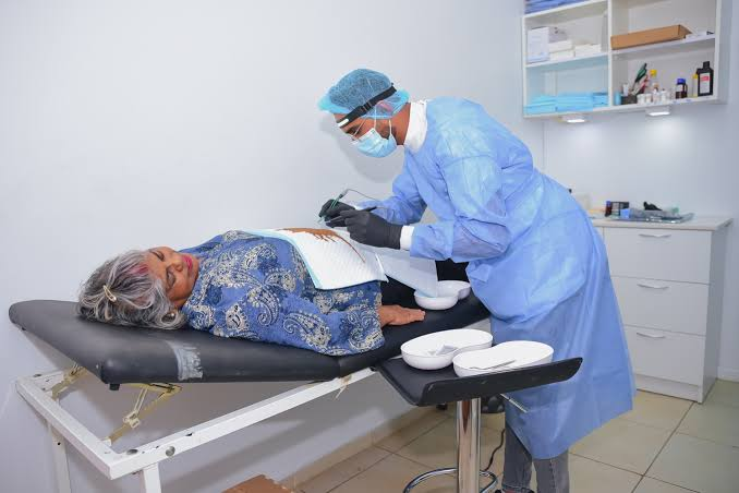 Professional medical procedure at W-Lab